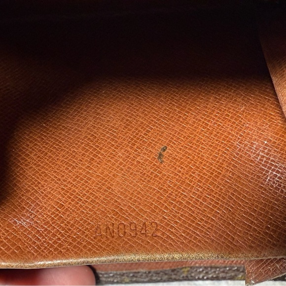 Louis Vuitton Portefeiulle Elise Trifold Wallet Monogram Canvas Leather - Picture 14 of 14